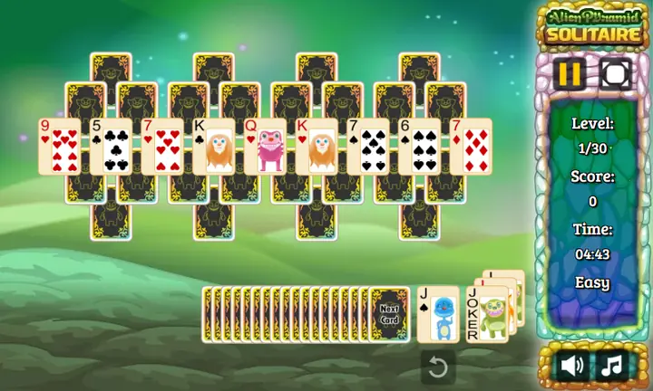 Snimak ekrana iz igre Alien Pyramid Solitaire
